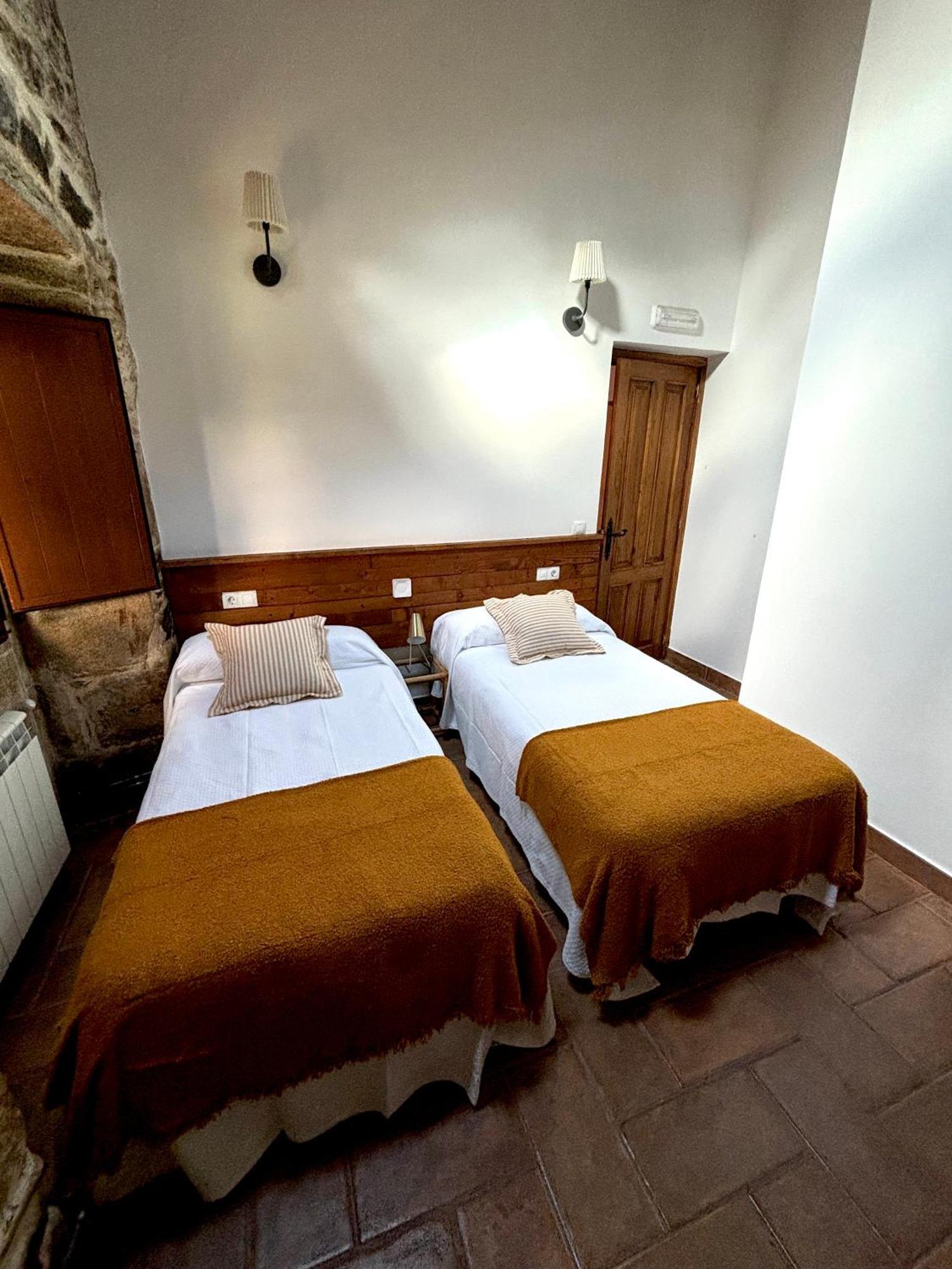 As Casinas Bed & Breakfast Porto De Bois O Coto Exteriör bild
